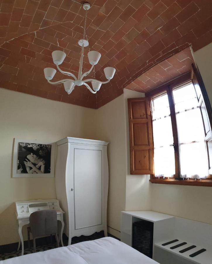 פוג'יבונסי Villa Bruna מראה חיצוני תמונה